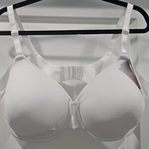 NEW with tags Olga No Side Effects PLUS size Bra